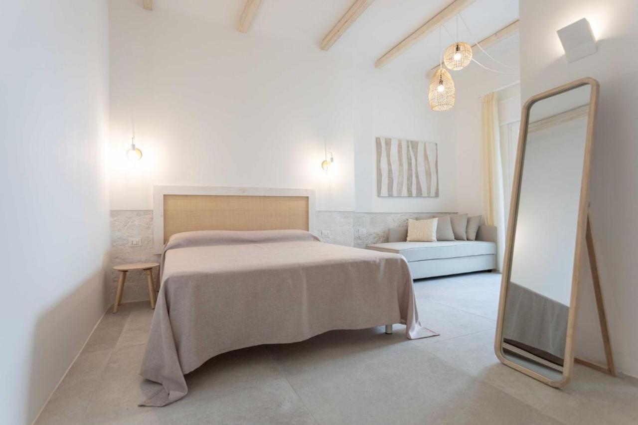 Dimora Dei Maestri-Camera Con Veranda E Bagno Privati Felline Exterior foto